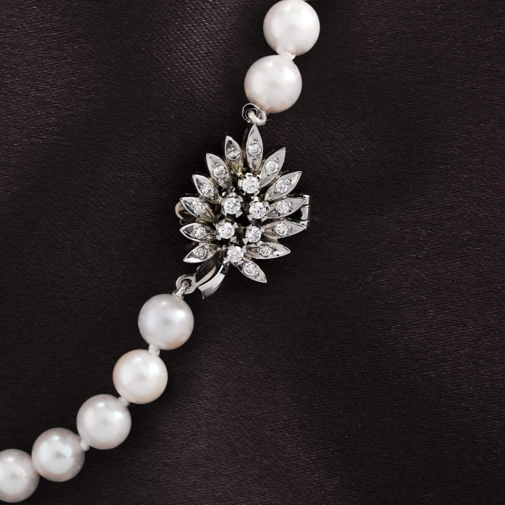 Diamond Leaf Clasp on a Pearl Necklace Daou Jewellery